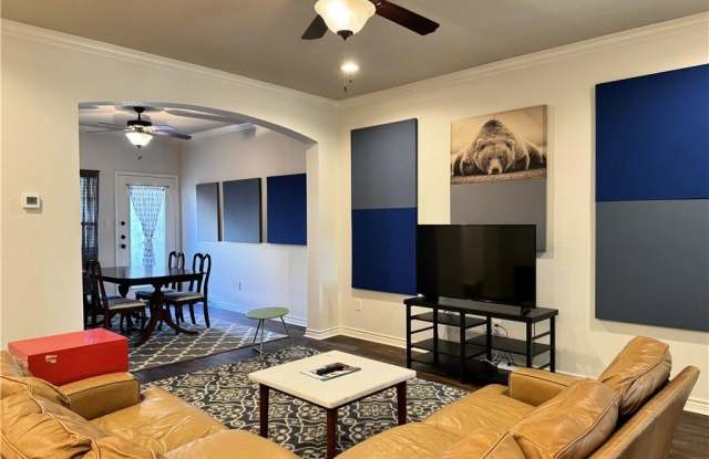1761 Dakota Lane Gallery 4
