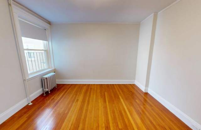 1950 Commonwealth Ave. Gallery 3