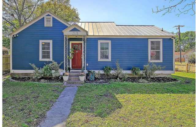 1225 Yeamans Hall Road photos photos
