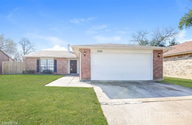 7006 Blackberry Drive - 7006 Blackberry Drive, Arlington, TX 76016