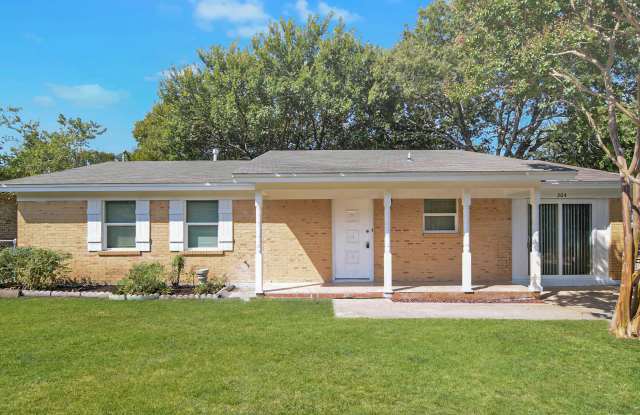 304 Carothers St - 304 Carothers Street, Copperas Cove, TX 76522 304 Carothers St - 304 Carothers Street, Copperas Cove, TX 76522