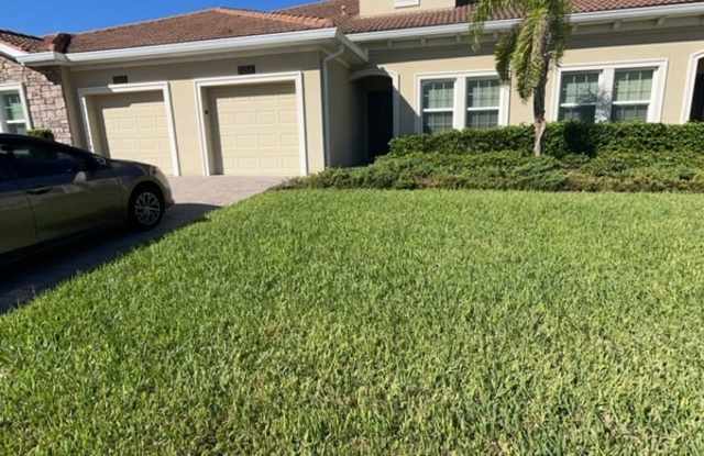1058 Quaker Ridge Ln - 1058 Quaker Ridge Ln, Four Corners, FL 33896