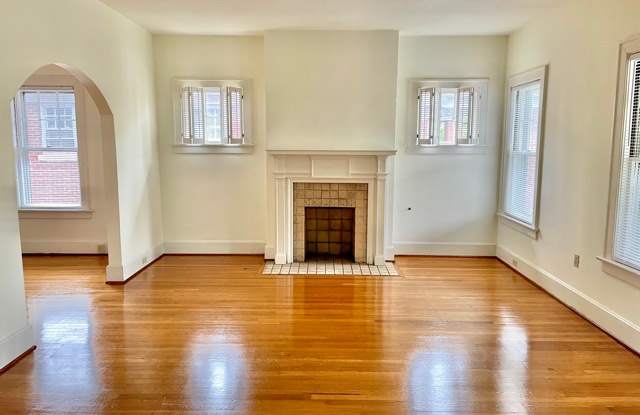 1326 Fontaine Road photos photos