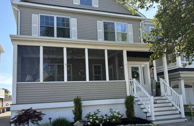 43 Ocean Avenue - 43 Ocean Avenue, Manasquan, NJ 08736