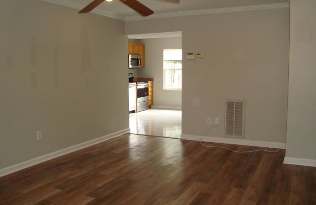1807 ARWELL Court Gallery 3