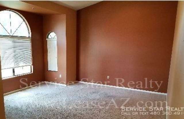 9274 E Corrine Dr Gallery 2