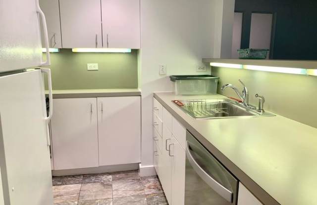 2453 P St NW Unit 1/2 Gallery 3