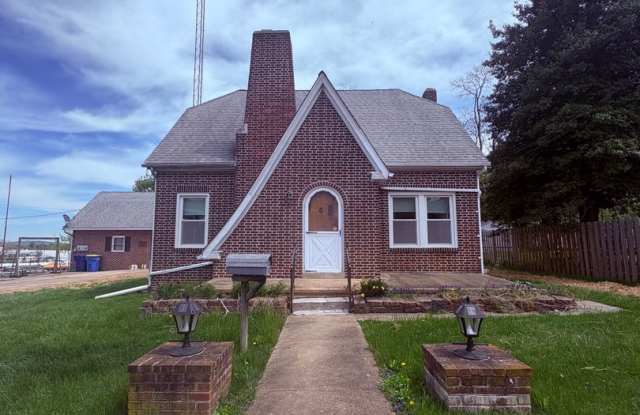 Unique 2 Bed/2Bath House in York Suburban SD Gallery 1