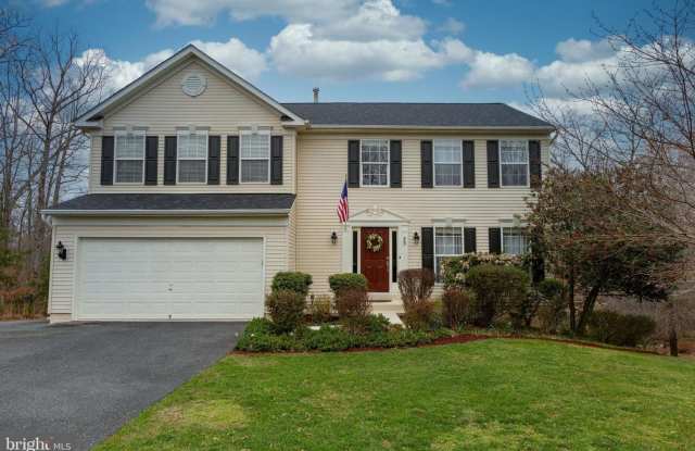 PET FRIENDLY - STAFFORD - SPACIOUS HOME ON ACREAGE photos photos