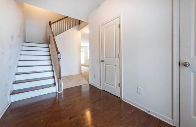 2583 STONEKEY Place Gallery 3