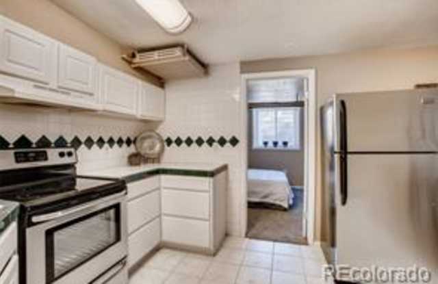 505 Logan St #14 Gallery 4
