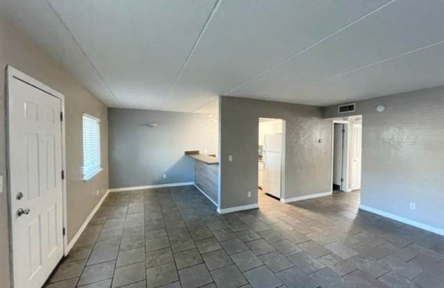 2 Bedroom 1 Bath condo includes water for $1000 photos photos 2 Bedroom 1 Bath condo includes water for $1000 photos photos