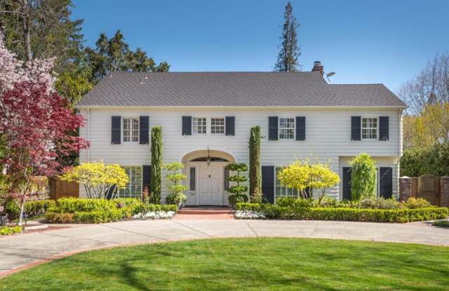 Classic Colonial home in the heart of prestigious Old Palo Alto w/ Pool - 2149 Waverley Street, Palo Alto, CA 94301