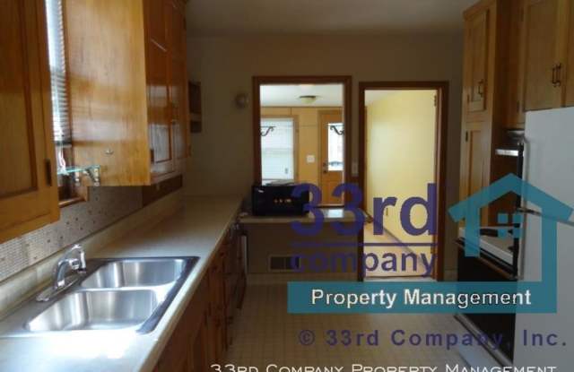 5708 Pillsbury Avenue S. Gallery 4