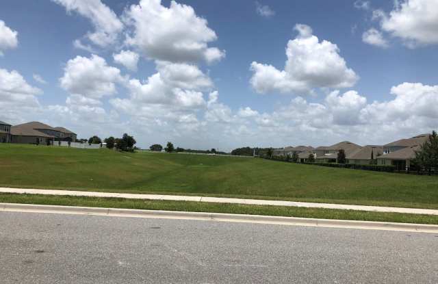8019 Woodstar Lane Gallery 2
