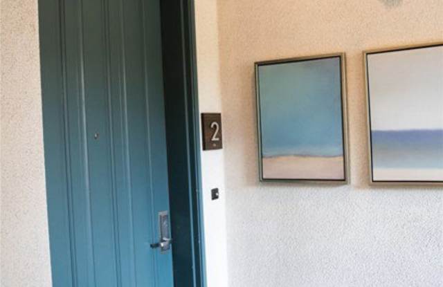 12705 Bluff Creek Drive Gallery 2