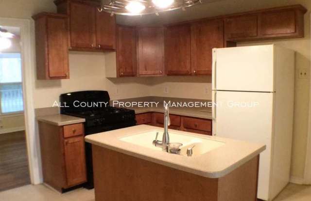 2625 Handley Drive Gallery 3