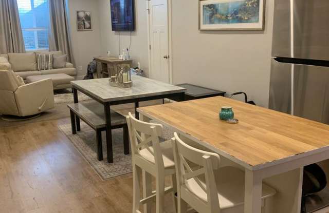 745 N 780 E  - Miller basement apar Gallery 2
