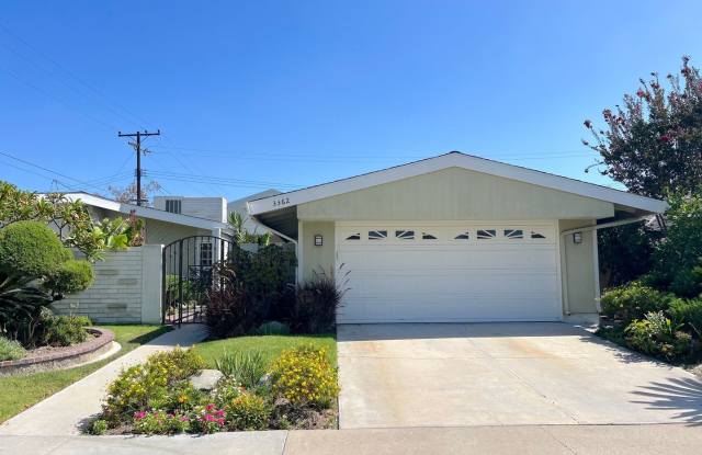 4 Bedroom home now available in Rossmoor community Gallery 1