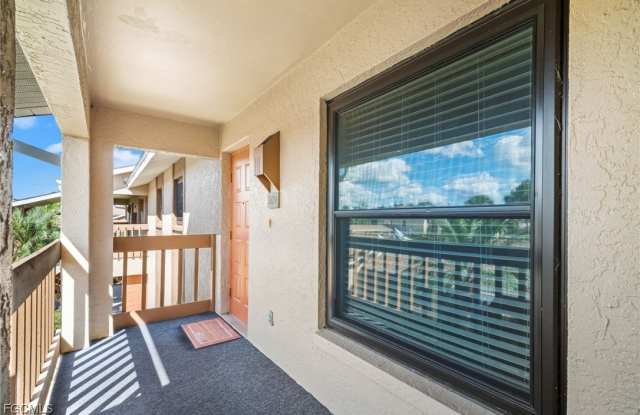 15350 moonraker Court unit: 309 Gallery 4