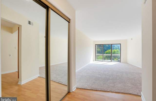 5800 ROYAL RIDGE Drive Gallery 2