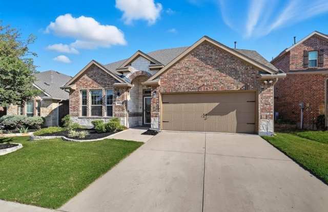 1024 Bluebird Way photos photos