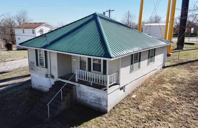 310 E Jackson Street photos photos