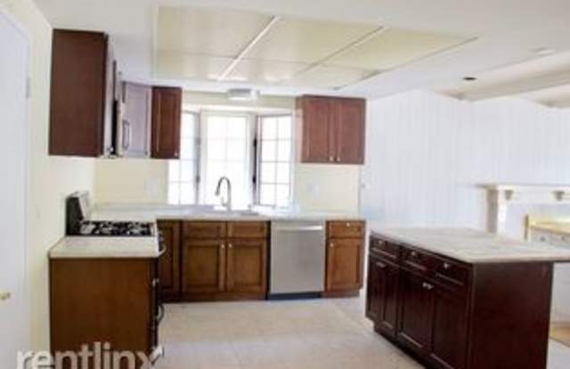 1979 Overlook Rd Gallery 3