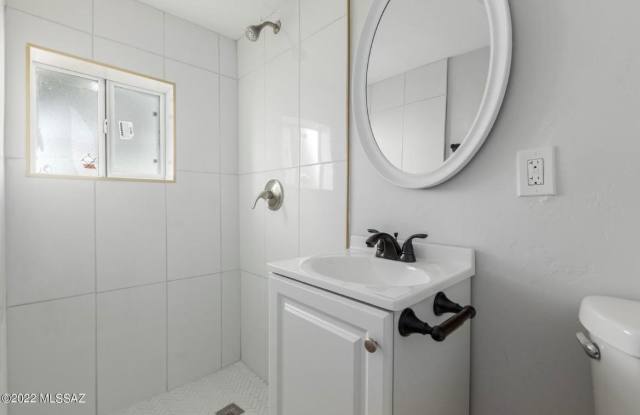 3814 S Liberty Ave photos photos