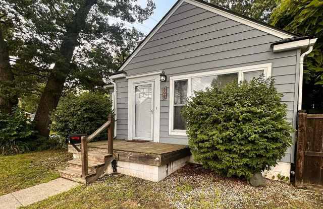 Charming Move-In Ready 3-Bedroom, 2-Bath Ferndale Bungalow with Private Primary Suite & 2-Car Garage- AVAILABLE NOW! photos photos