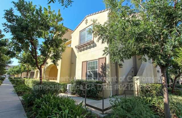 44916 Honey Locust Dr - 44916 Honey Locust Drive, Temecula, CA 92592