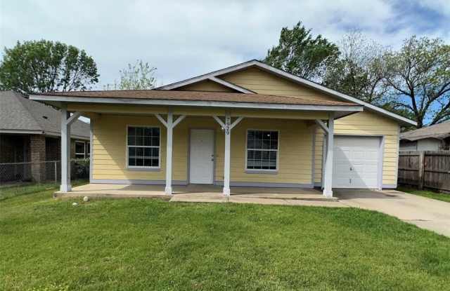 7929 Hull Avenue - 7929 Hull Avenue, Dallas, TX 75216