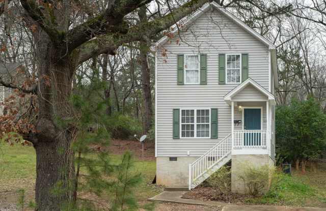 3 Bedroom 2 1/2 Bathroom Home- Close to Downtown Clayton- Available August 1st! photos photos
