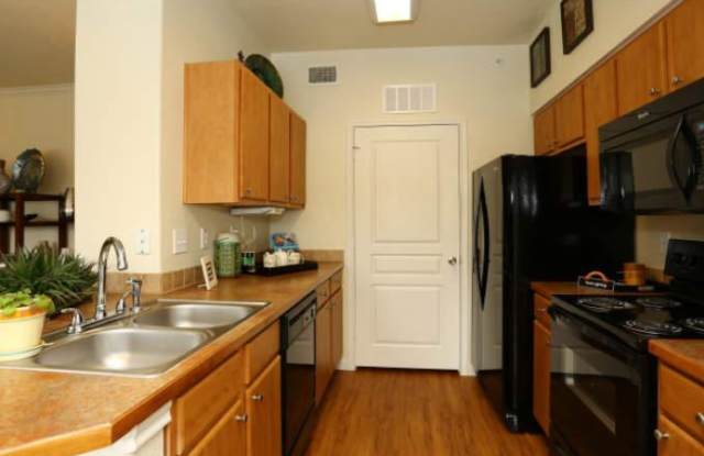 8868 Travis Hills Dr Gallery 4