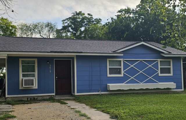 5619 Stonybrook Dr photos photos