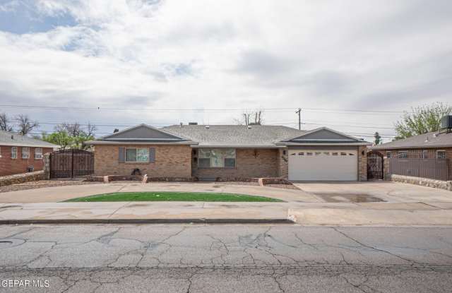 8208 Edgemere Boulevard photos photos