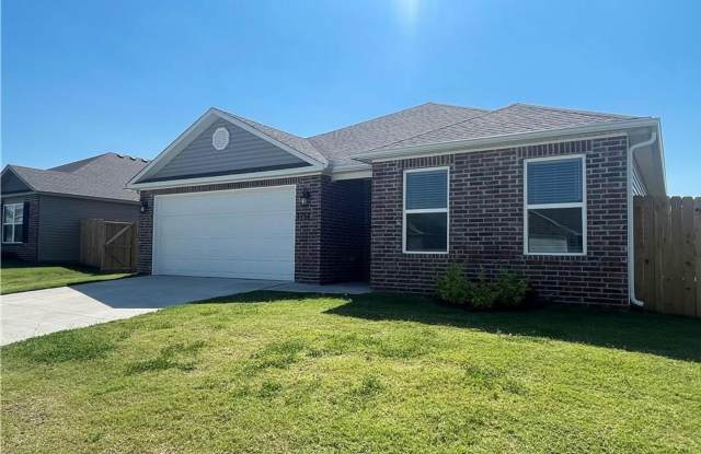 Stylish 3-Bedroom Home with Open Layout  Pet-Friendly Fenced Yard photos photos