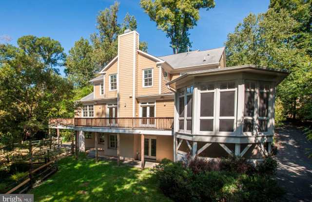 5431 MOHICAN ROAD Gallery 2