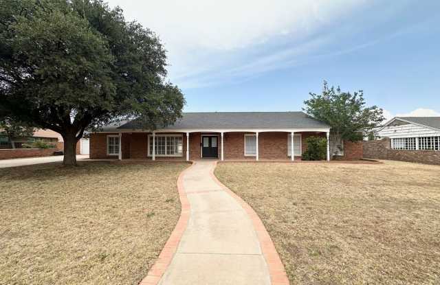 3 Bed 2 Bath Located In The Heart Of Midland photos photos