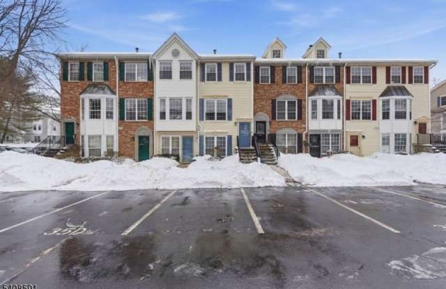 774 Sassafras Ct photos photos