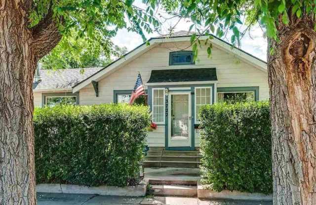 3722 Warren Avenue - 3722 Warren Avenue, Cheyenne, WY 82001