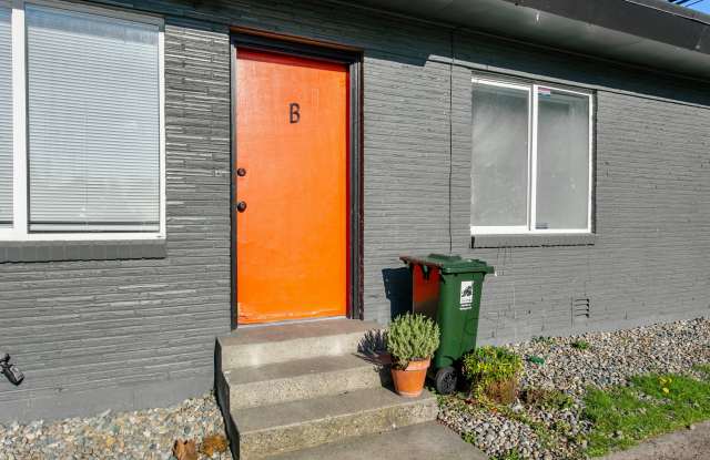 1123 South M Street - B photos photos