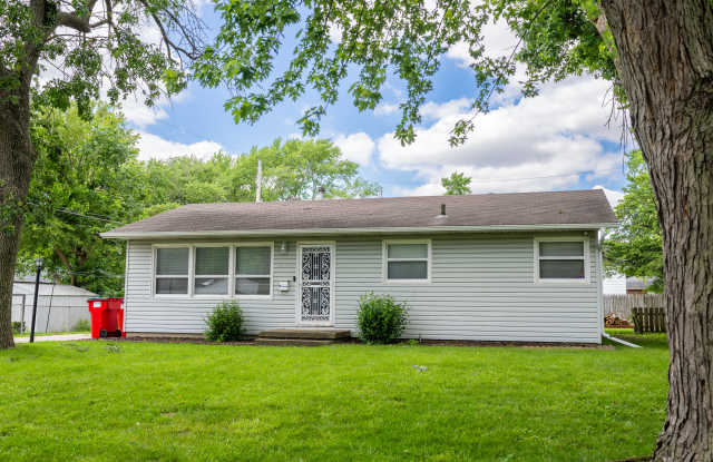 1222 Thomas Drive photos photos