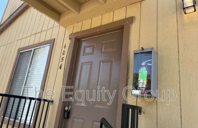 4054 W. Meadow Ave Gallery 1