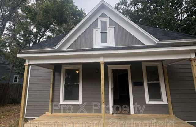 2260 North Main Gallery 1