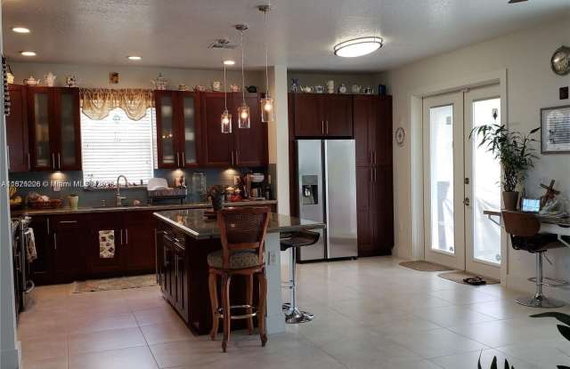 14226 NW 21st St photos photos