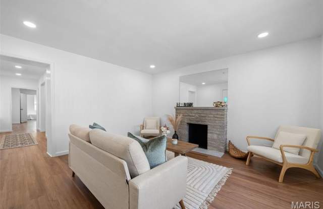 6424 Brockschmidt Place Gallery 4