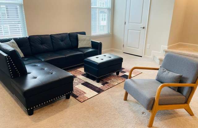 Spacious 4BR Townhome in Stallings - 3204 Timber Mill Drive, Stallings, NC 28104