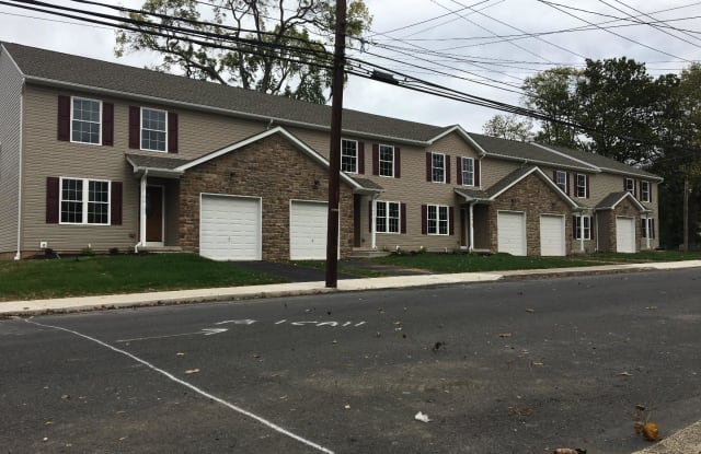 1017 JUNIPER STREET - 1017 Juniper Street, Quakertown, PA 18951