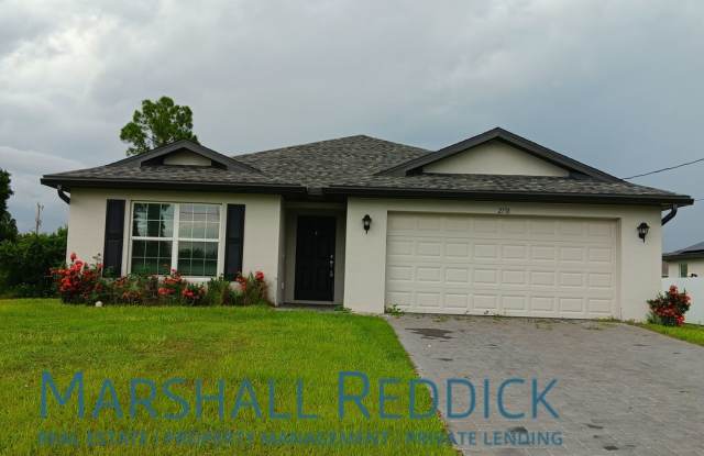 Beautiful Single Family photos photos